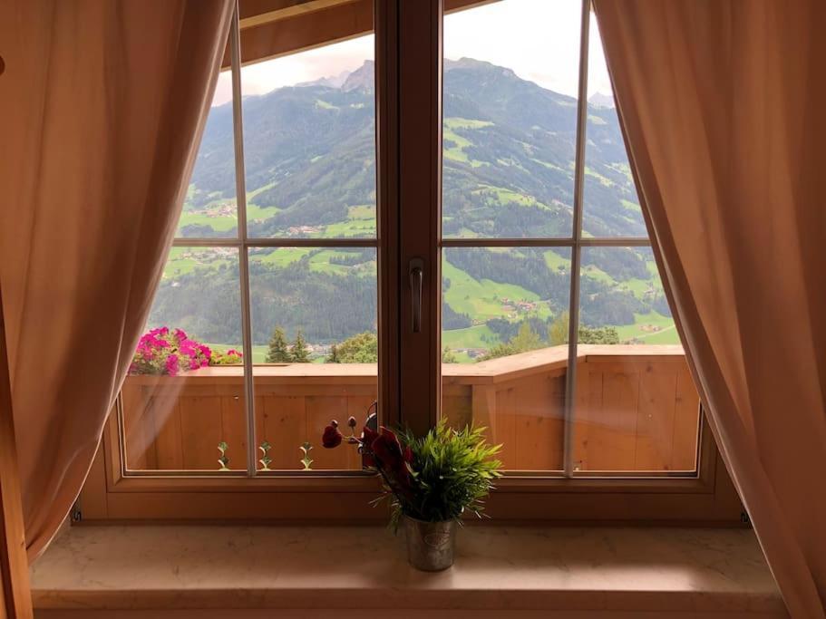 Ferienhaus Zillertal Panorama Blick Balkon Sauna Zellberg Eksteriør bilde