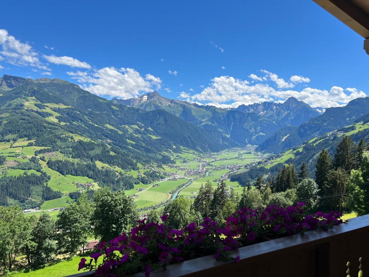 Ferienhaus Zillertal Panorama Blick Balkon Sauna Zellberg Eksteriør bilde